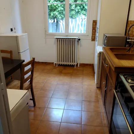 1 Chambreprivee 1 A 2 Voyageurs,toilette Et Cuisinepartagee,1 Privateroom 1 At 2 Guests Shared Kitchen And Toilet * Vitry-sur-Seine